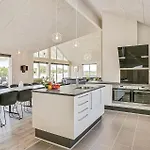 Seven-bedroom In Tatil Evi