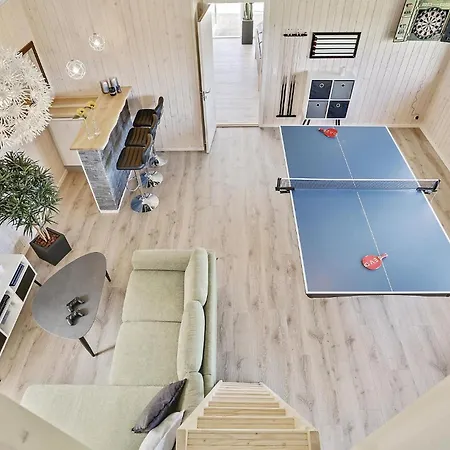 Seven-bedroom In * Spottrup
